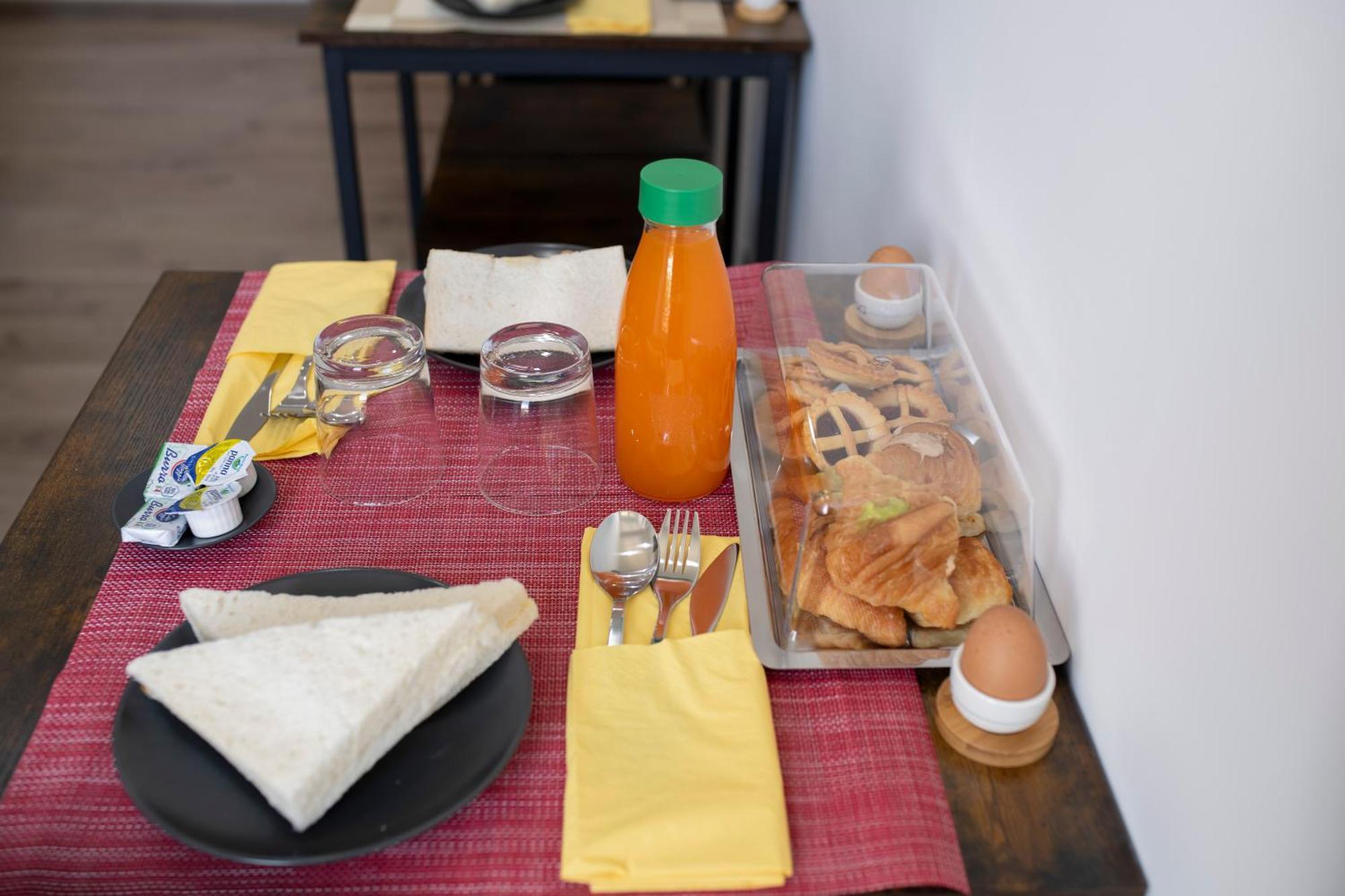 Trastevere New Luxury Rooms Roma Ngoại thất bức ảnh