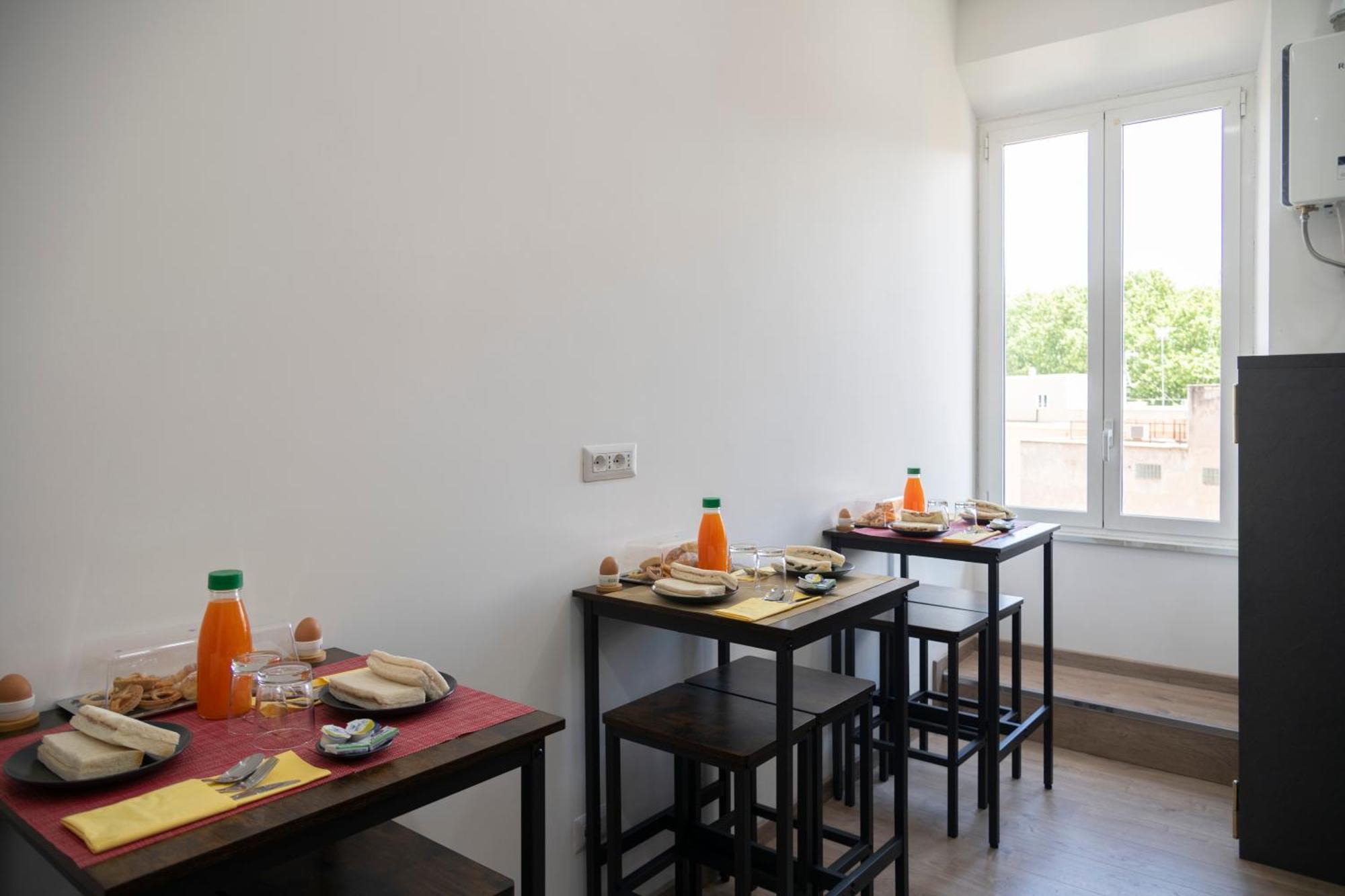 Trastevere New Luxury Rooms Roma Ngoại thất bức ảnh